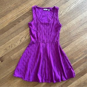 Athleta Short Fit & Flare Purple Dress Sporty Textured Fabric Stretch Size XS